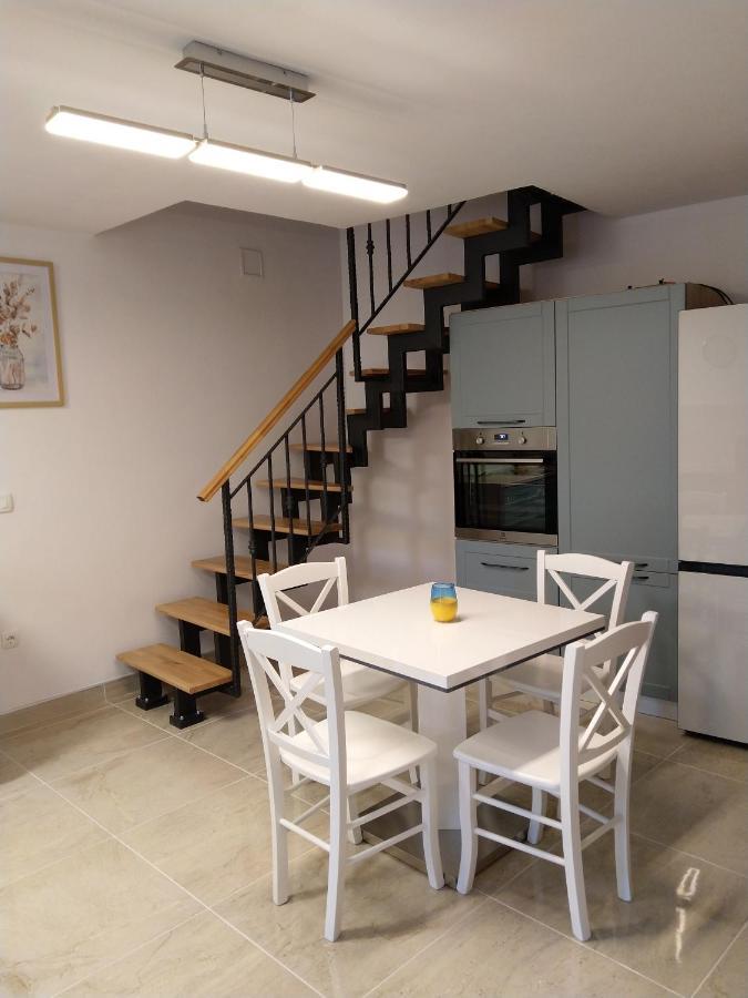 Apartman Catarina Vrsar Exteriör bild