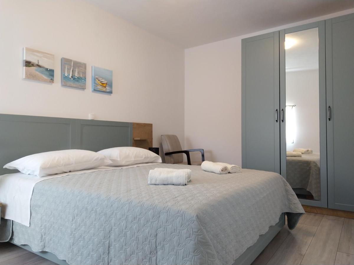 Apartman Catarina Vrsar Exteriör bild